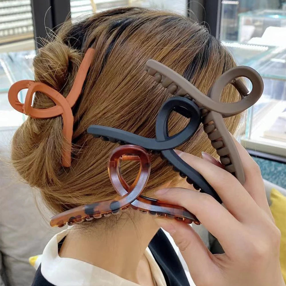 Fashion Acrylic Hair Claw Clips & Barrettes Set – Women’s Hairpins Headwear Crab Hair Accessories