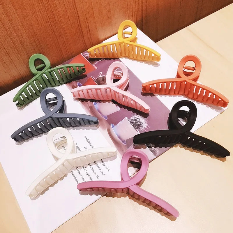 Fashion Acrylic Hair Claw Clips & Barrettes Set – Women’s Hairpins Headwear Crab Hair Accessories