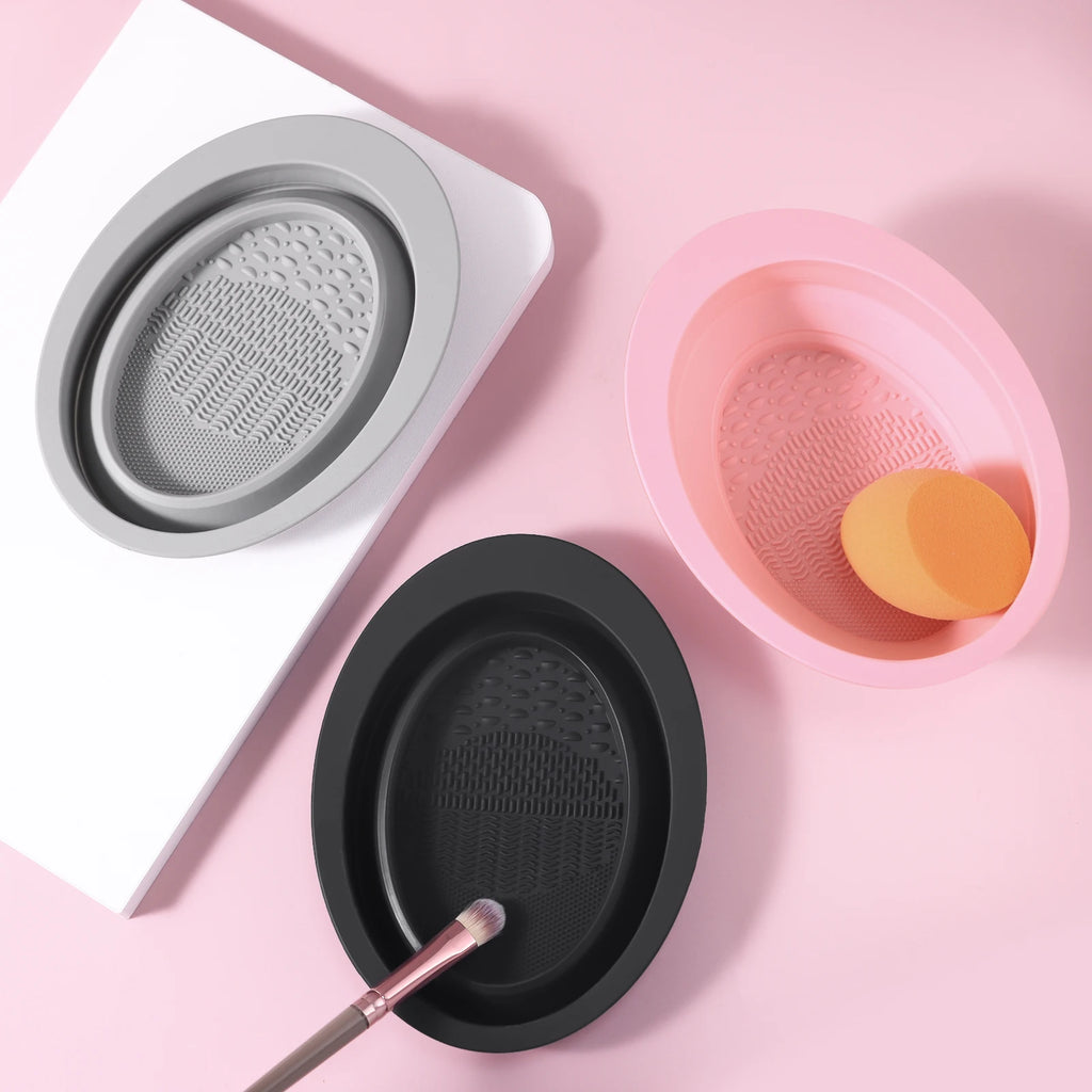 Foldable Silicone Makeup Brush Cleaning Bowl – Portable Brush Cleaner Pad