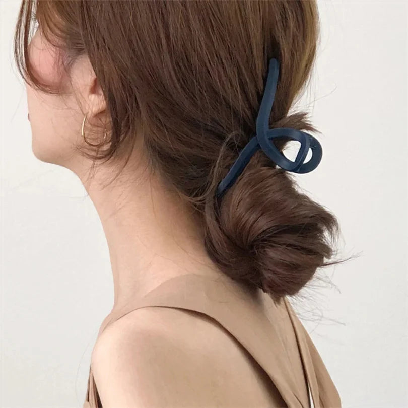Fashion Acrylic Hair Claw Clips & Barrettes Set – Women’s Hairpins Headwear Crab Hair Accessories
