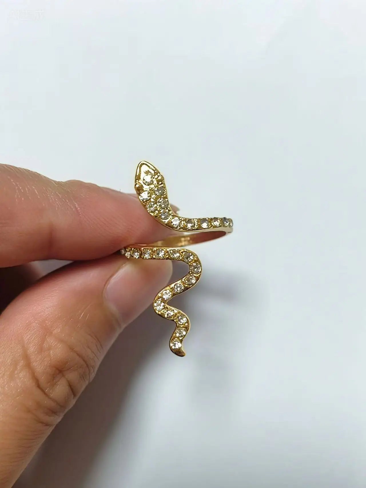 Serpentine Micro Zircon Adjustable Ring – Fashionable Aesthetic Women's Daily Ring