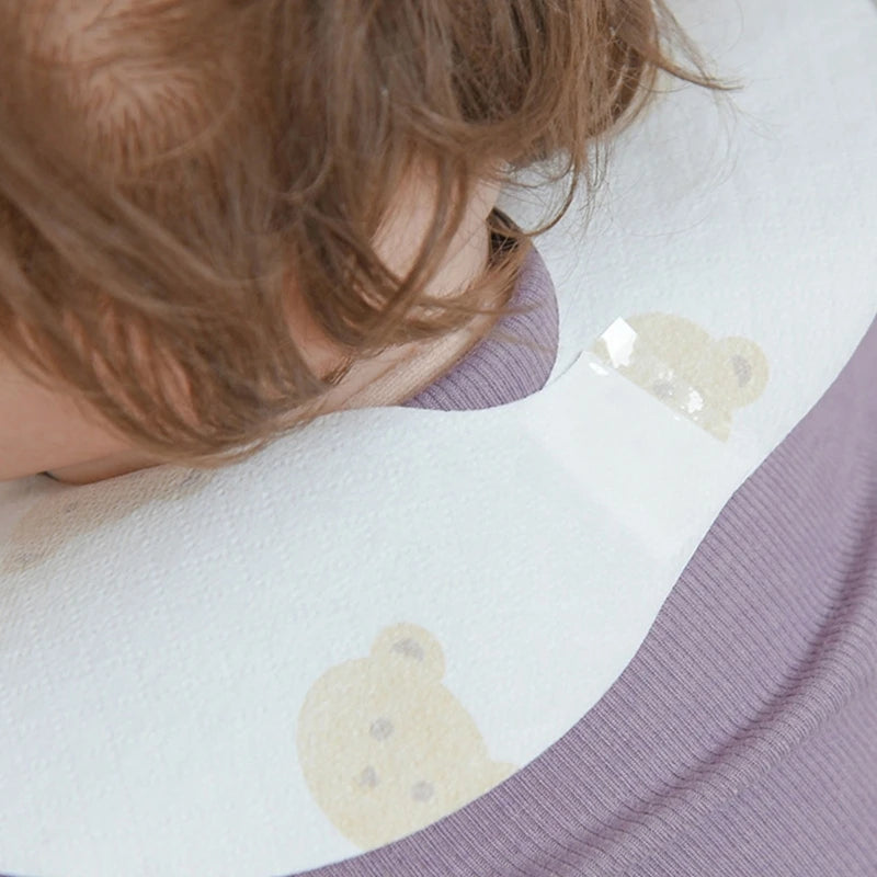 50-Pack Disposable Baby Bibs – Waterproof Cartoon Bear Feeding Bibs for 6M–2Y