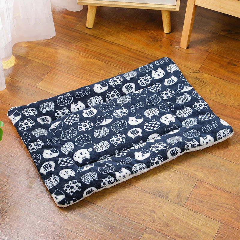 Flannel Pet Sleeping Mat – Soft Dog & Cat Bed Cushion Blanket for Winter