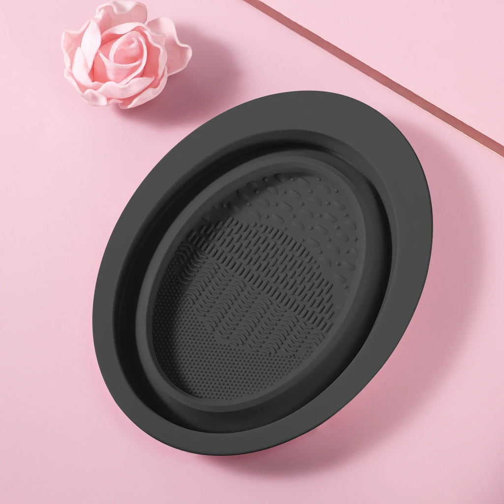Foldable Silicone Makeup Brush Cleaning Bowl – Portable Brush Cleaner Pad
